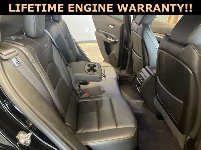 Used 2024 Cadillac XT4 Premium Luxury image 34