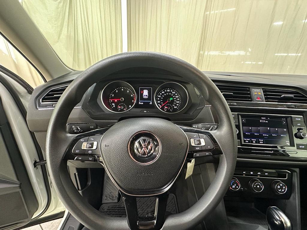 Used 2019 Volkswagen Tiguan S w/ Driver Assistance Package FWD image 32