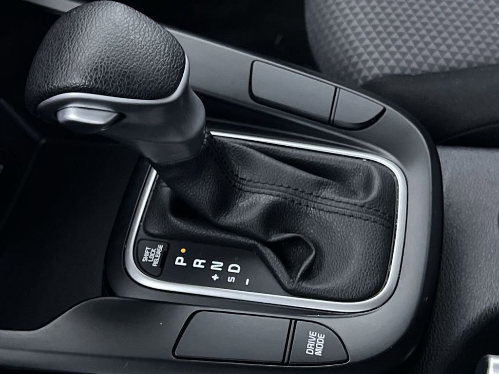 Used 2024 Kia Soul LX w/ Option Group 015 image 22