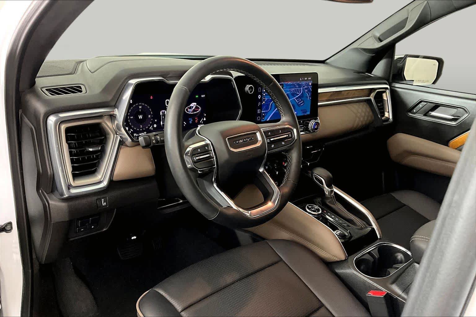 Certified 2024 GMC Canyon Denali AWD/4WD image 16
