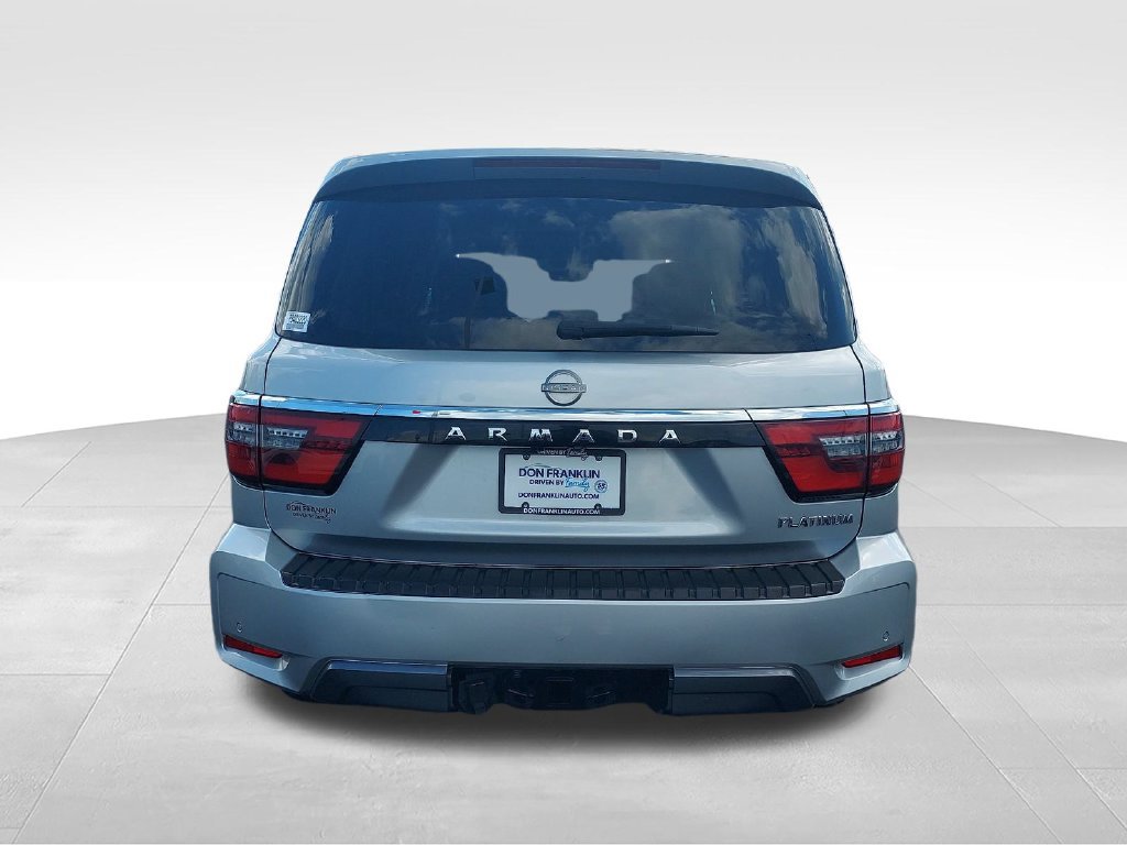 Used 2023 Nissan Armada Platinum w/ Captain's Chairs Package RWD image 4