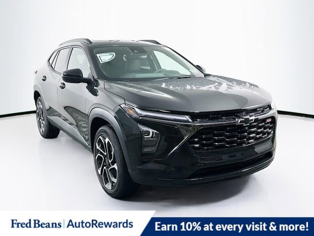 New 2025 Chevrolet Trax RS w/ Sunroof Package