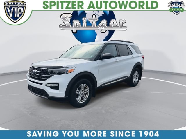 Used 2020 Ford Explorer XLT w/ Equipment Group 202A image 4