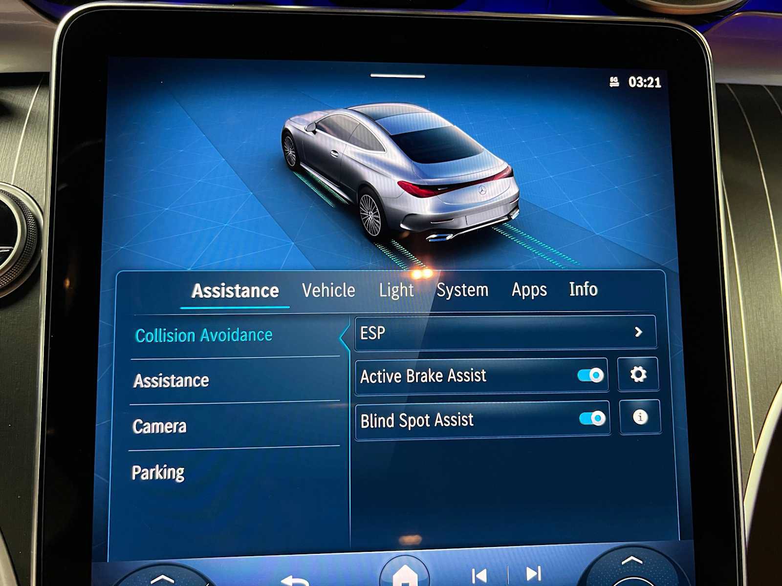 New 2026 Mercedes-Benz CLE 300 4MATIC Coupe image 32