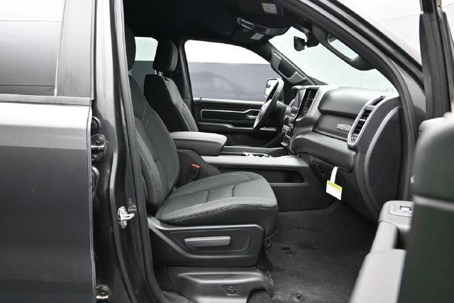 New 2026 RAM 1500 Big Horn AWD/4WD image 17