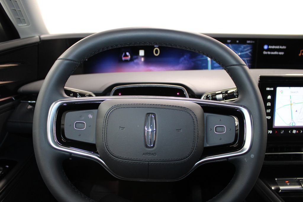 New 2026 Lincoln Nautilus Premier AWD/4WD image 33