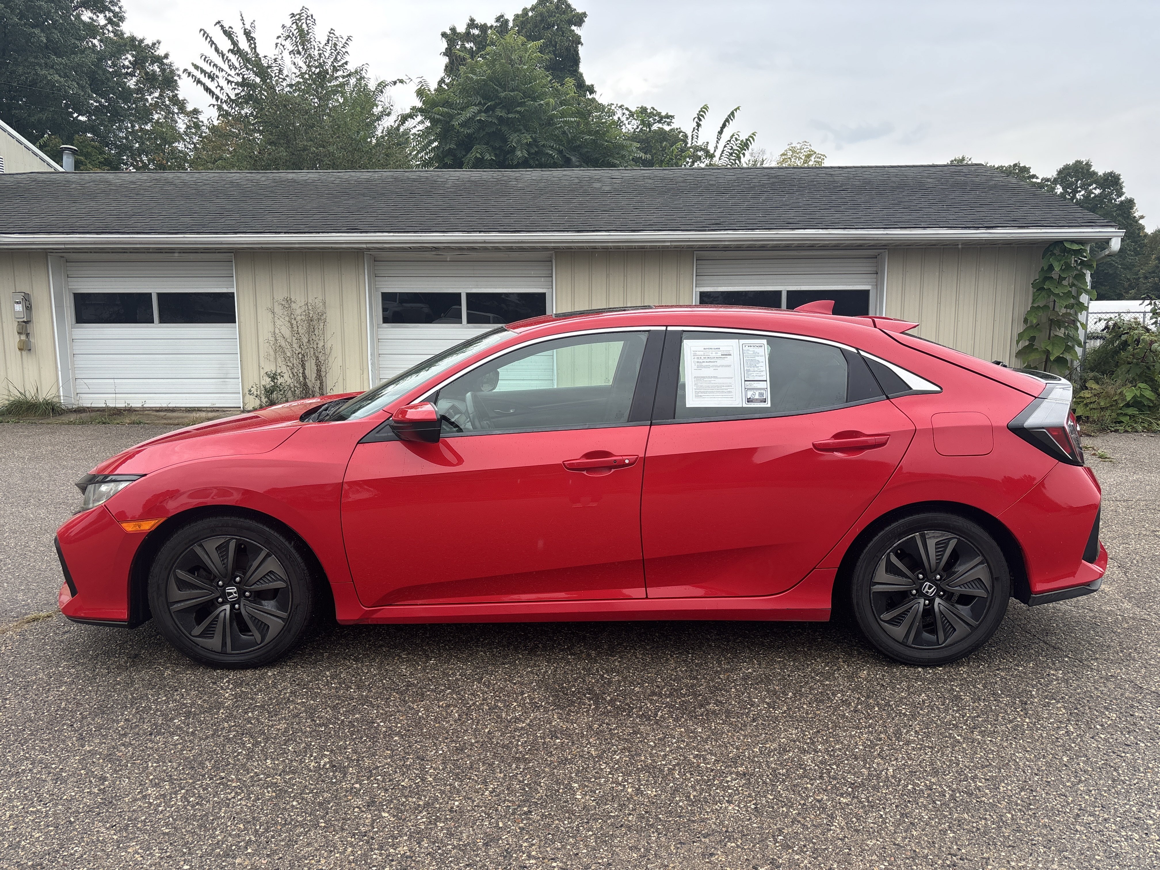 Used 2018 Honda Civic EX-L image 11