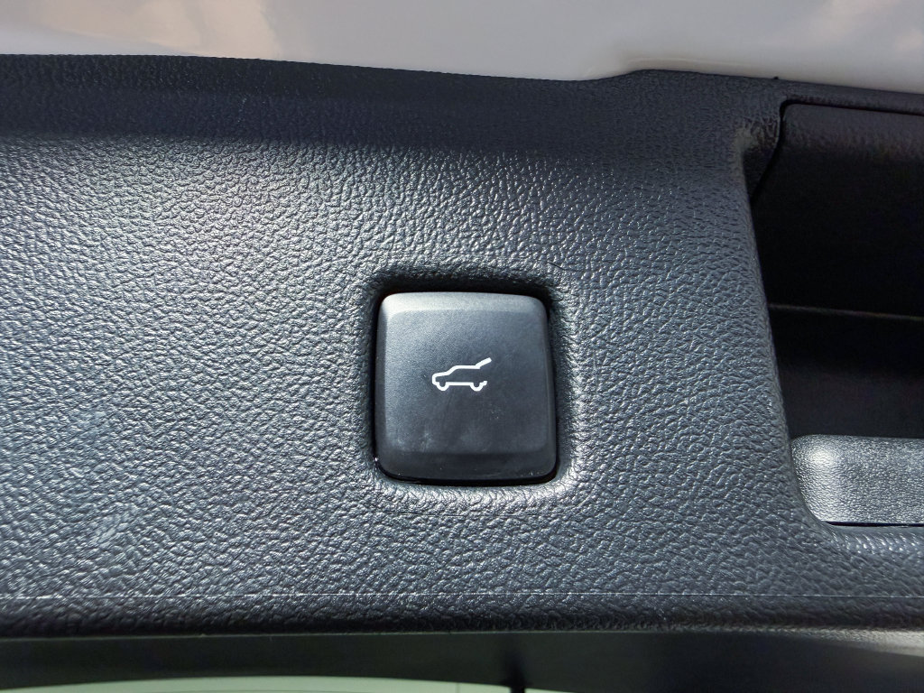 Used 2023 Ford Escape Active w/ Tech Pack #2 AWD/4WD image 41