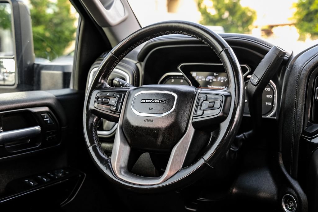 Used 2022 GMC Sierra 2500 Denali AWD/4WD image 13