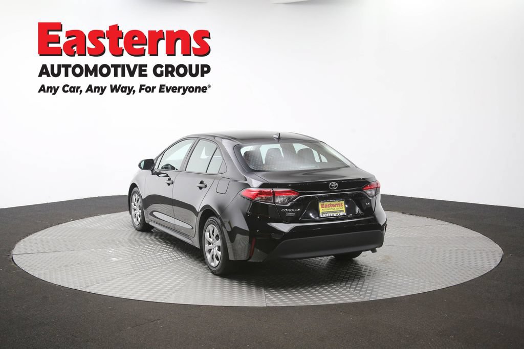 Used 2025 Toyota Corolla LE FWD image 35