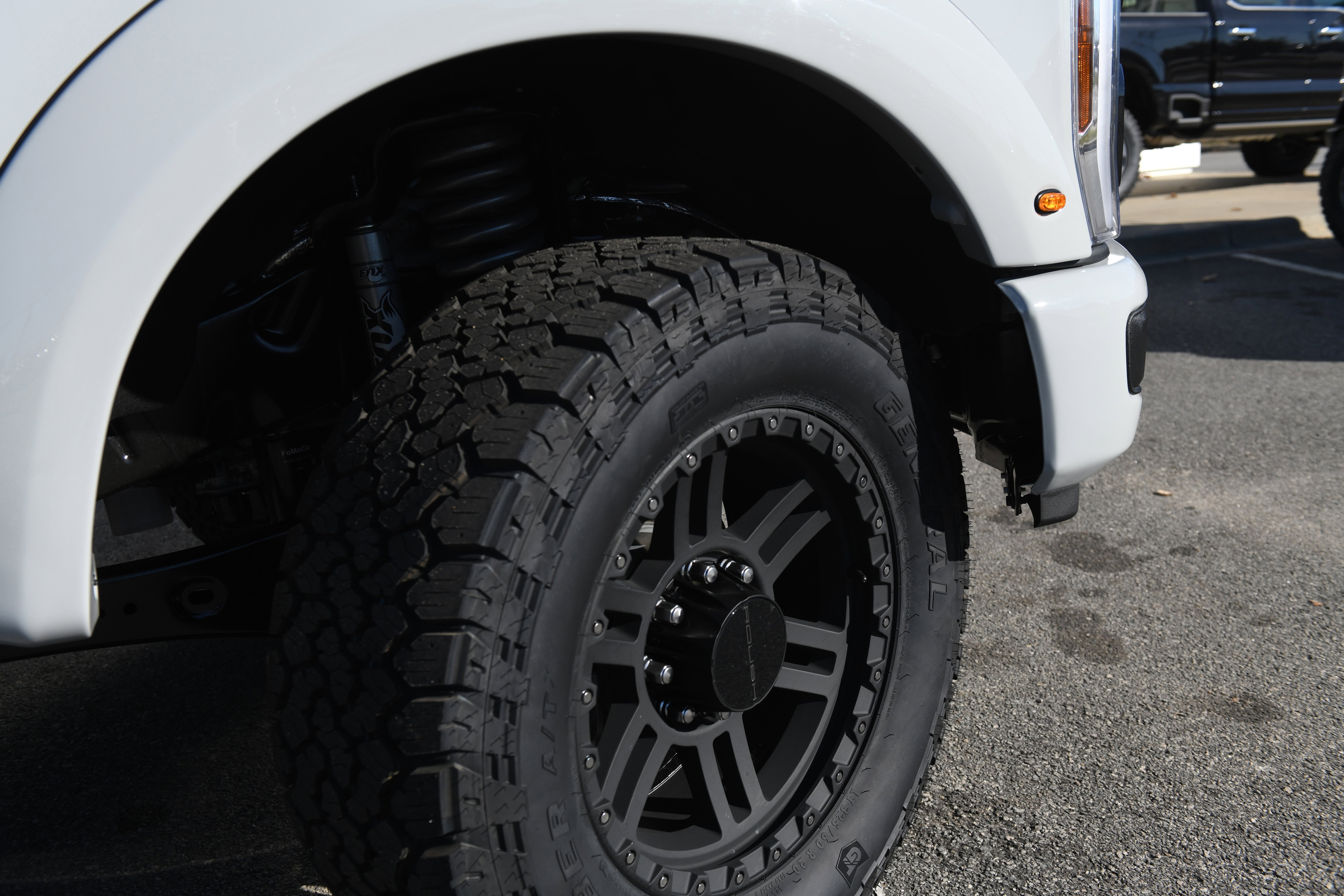 New 2026 Ford F250 Lariat w/ Black Appearance Package image 5