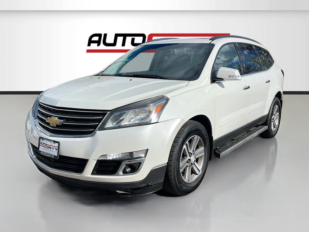 Used 2017 Chevrolet Traverse LT AWD/4WD image 3