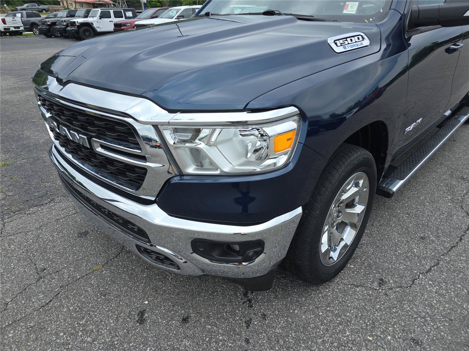 Used 2022 RAM 1500 Big Horn AWD/4WD image 9