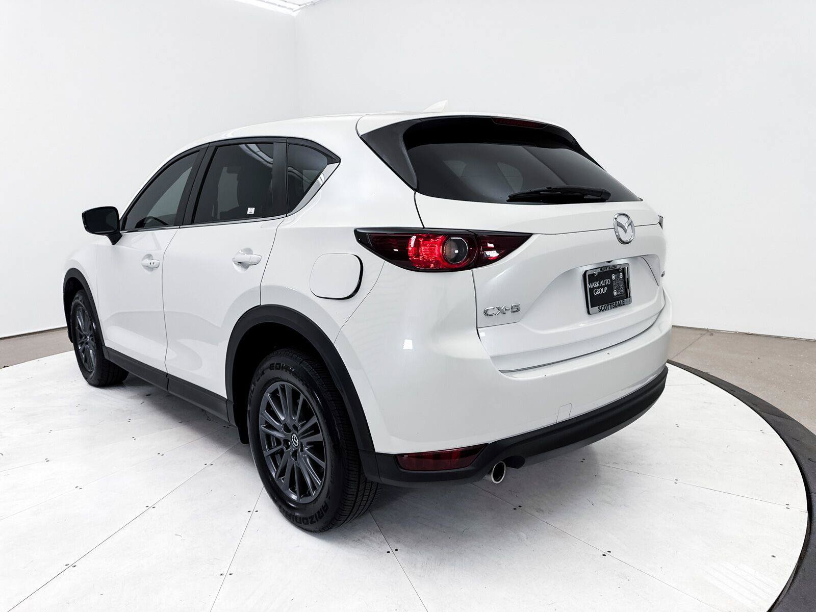 Used 2021 MAZDA CX-5 Touring FWD image 16