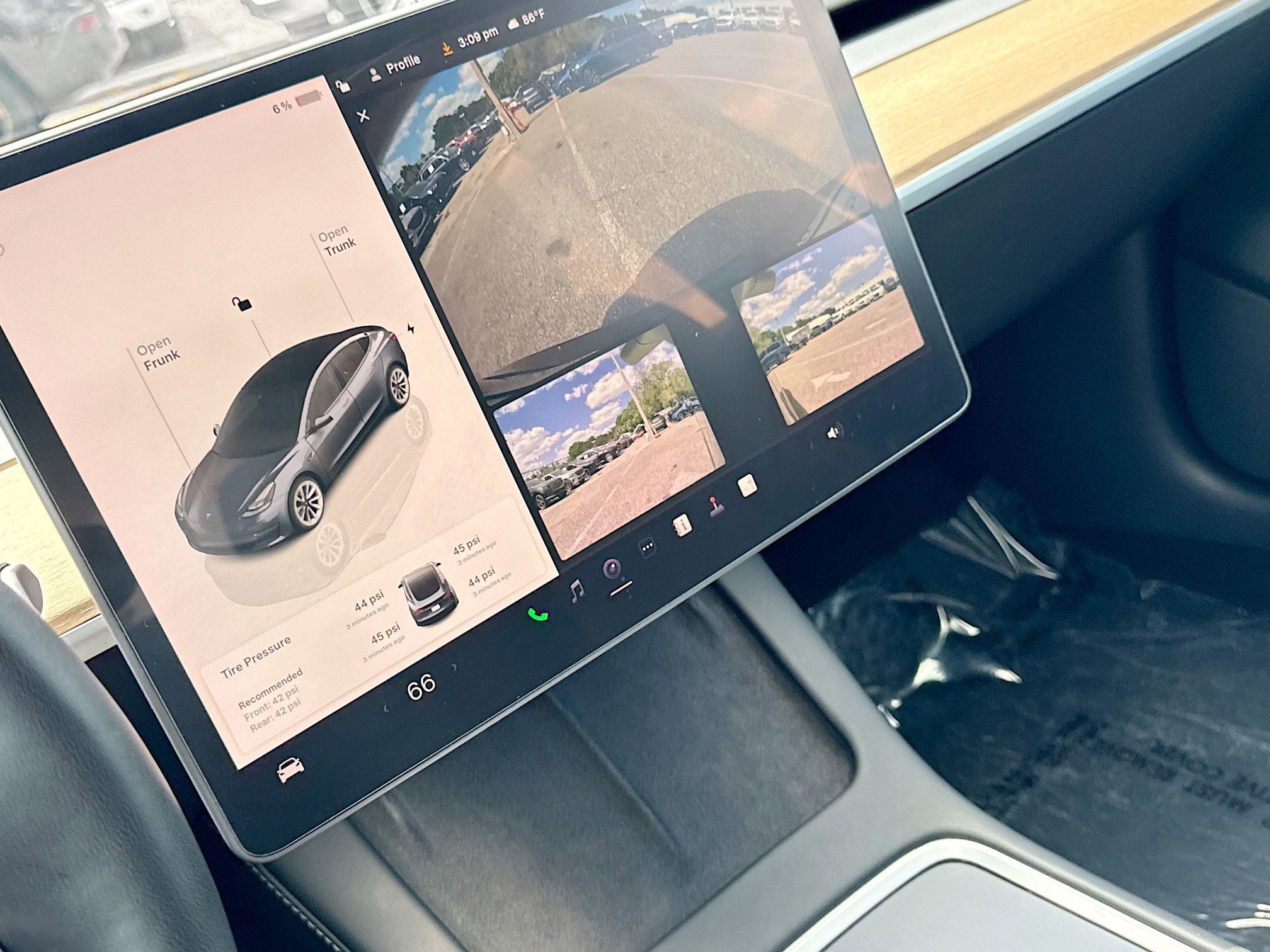 Used 2023 Tesla Model 3 Standard Range image 27