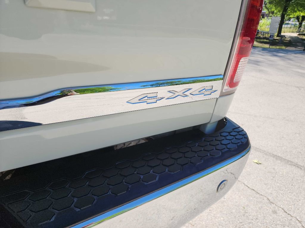 Used 2017 RAM 2500 Limited image 6