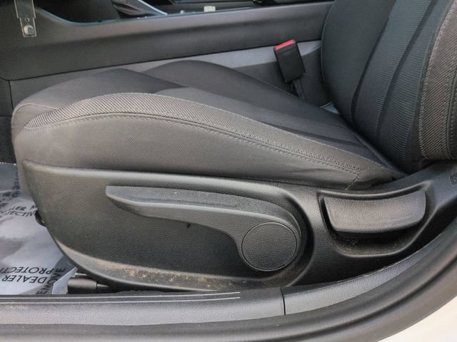 Used 2022 Kia K5 LX FWD image 19