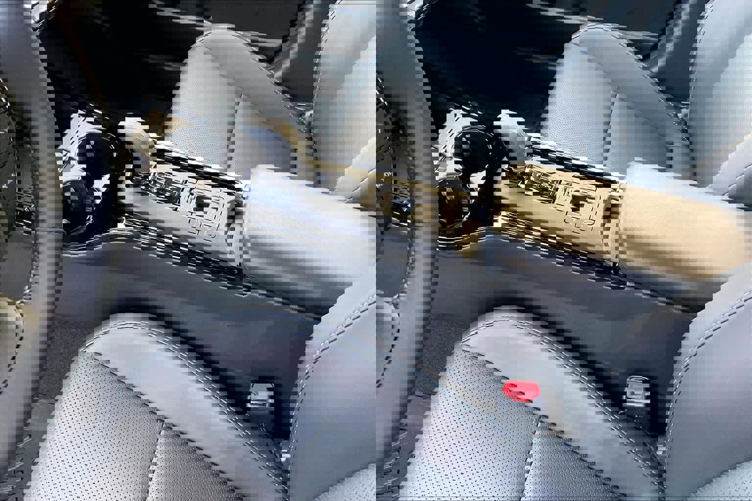 Certified 2026 Toyota Prius XLE image 13