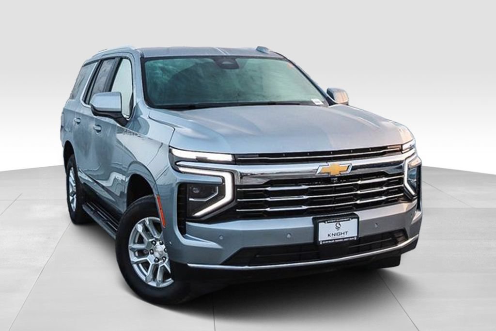 Used 2025 Chevrolet Tahoe LT AWD/4WD image 2