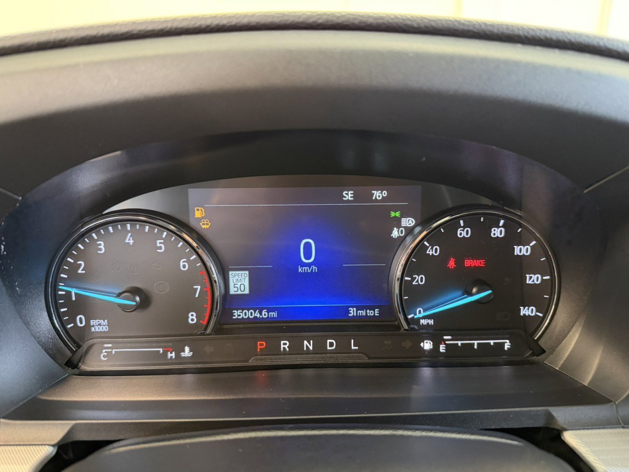 Used 2022 Ford Explorer XLT w/ Equipment Group 202A AWD/4WD image 8