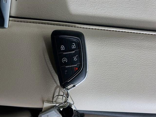 Used 2021 Cadillac Escalade ESV Sport w/ Driver Assist Tech Package image 31