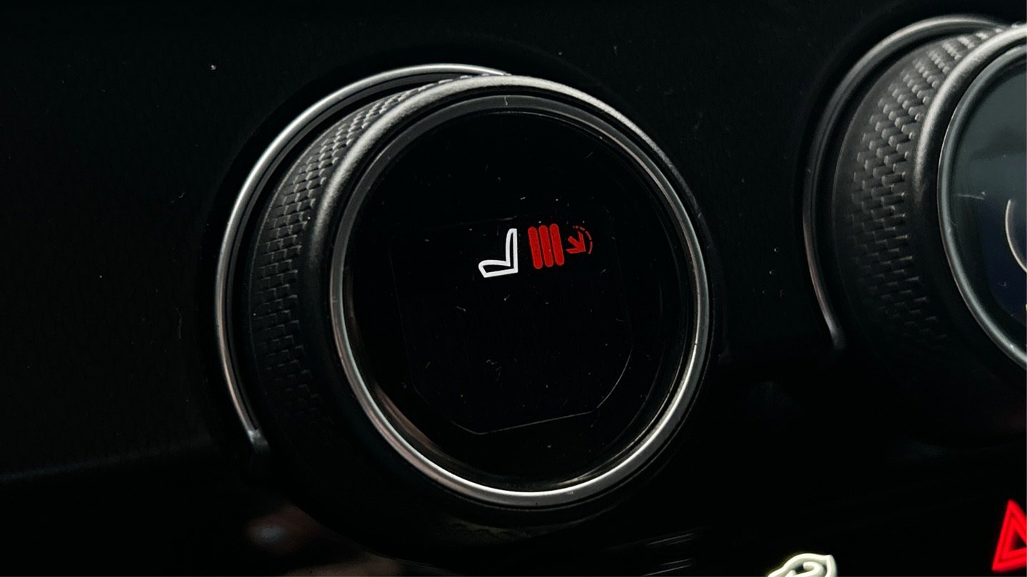 Used 2015 Jaguar F-TYPE S image 38