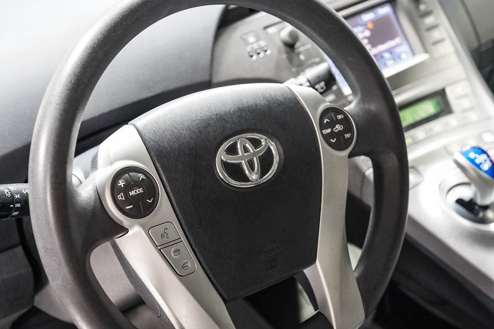Used 2014 Toyota Prius Three FWD image 20