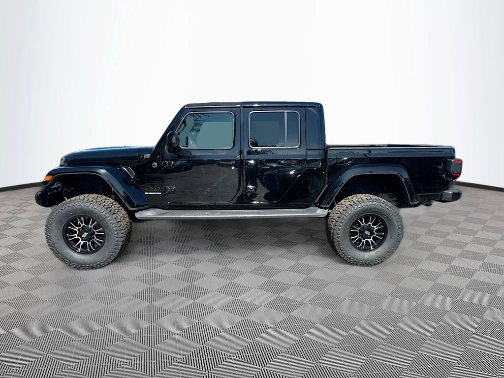 Used 2021 Jeep Gladiator Overland AWD/4WD image 9