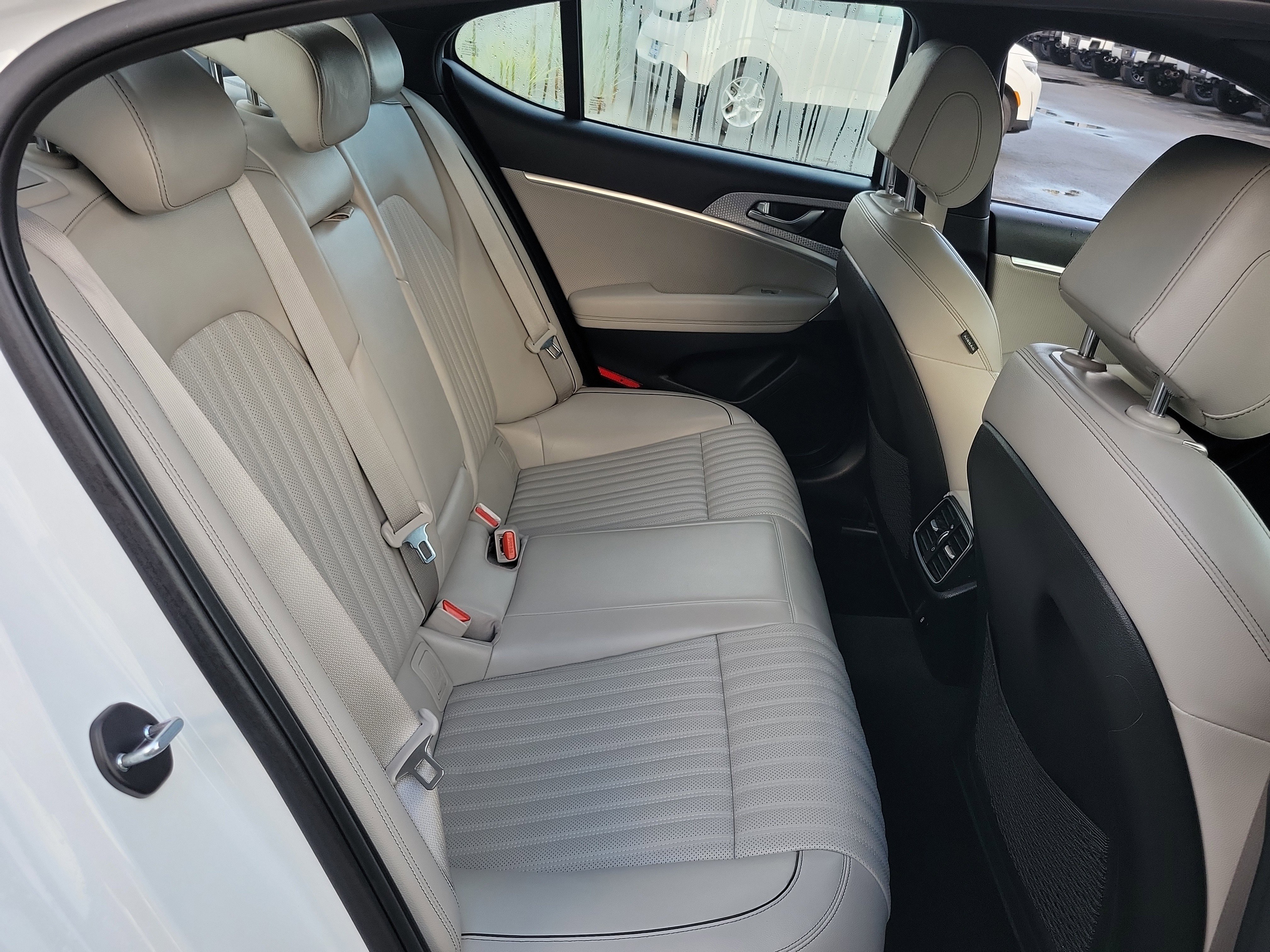 Certified 2023 Genesis G70 2.0T w/ Sport Prestige Package image 20