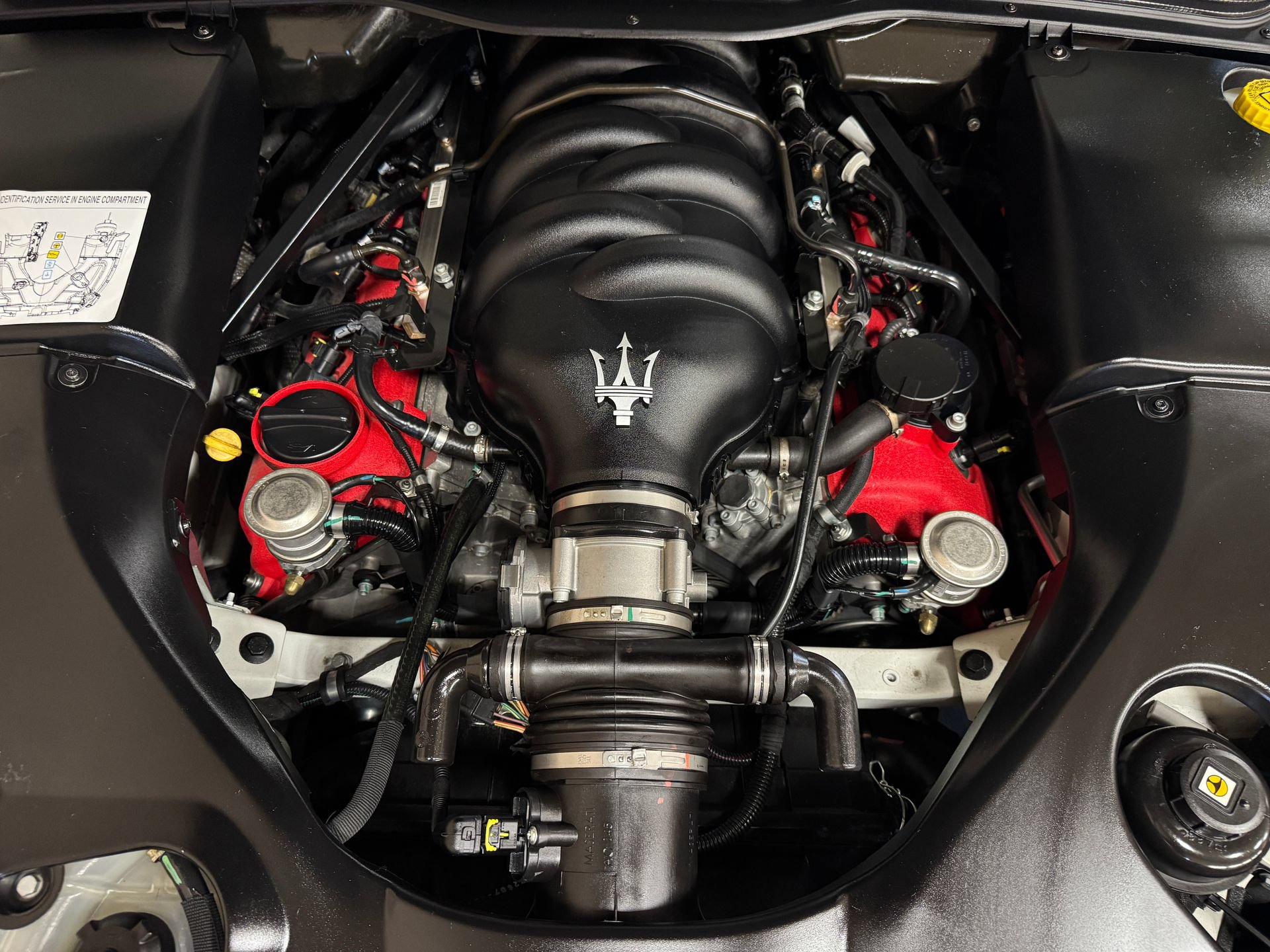 Used 2011 Maserati GranTurismo Convertible RWD image 93