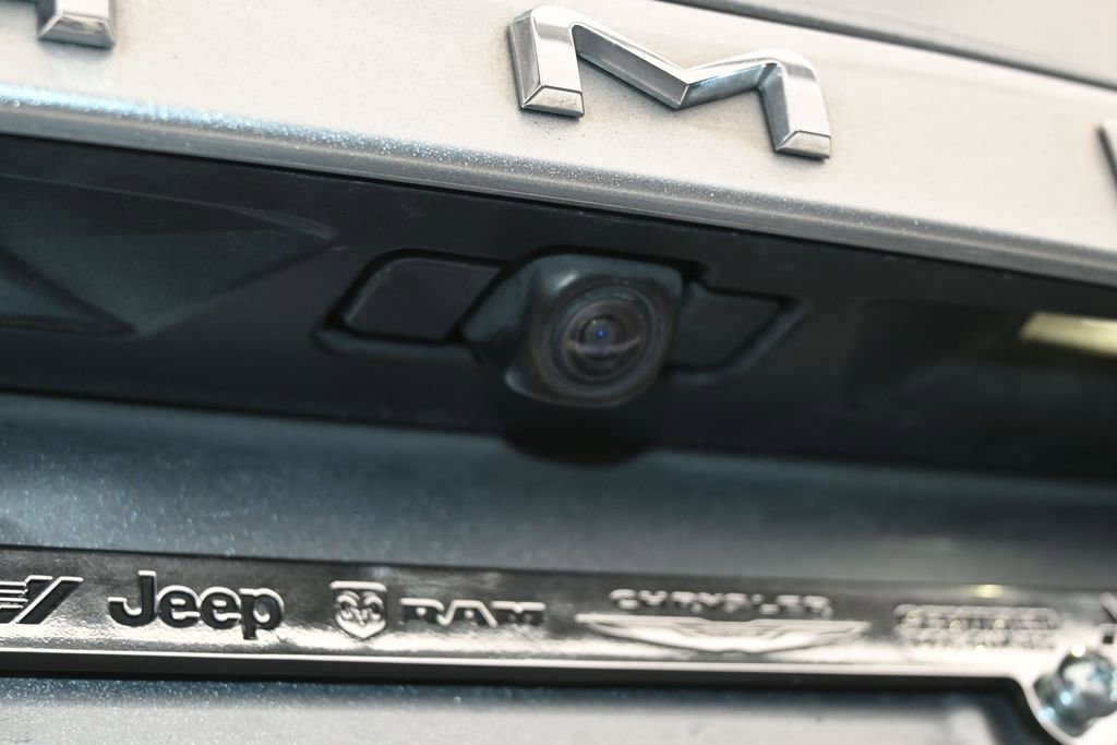 Used 2023 Toyota Camry SE FWD image 31