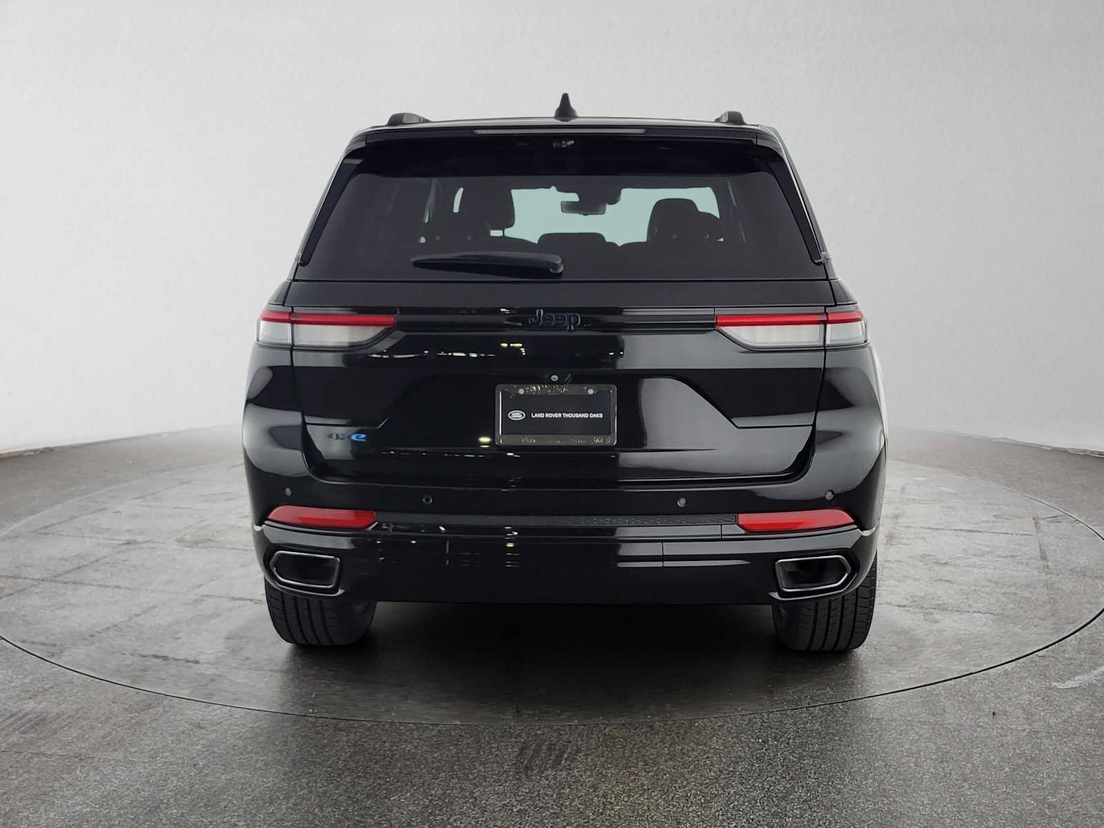 Used 2024 Jeep Grand Cherokee Limited 4xe AWD/4WD image 5