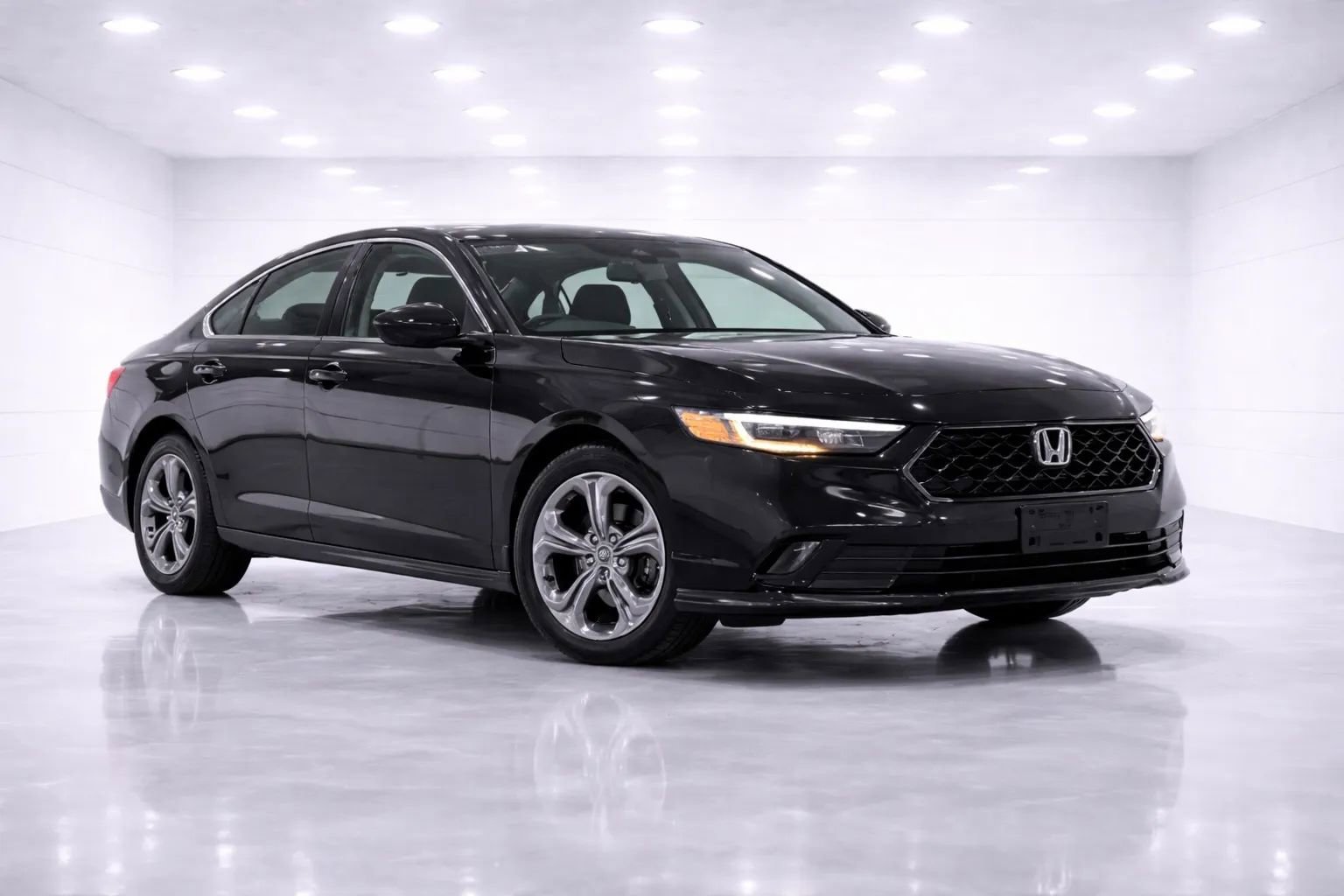 Used 2023 Honda Accord EX image 7