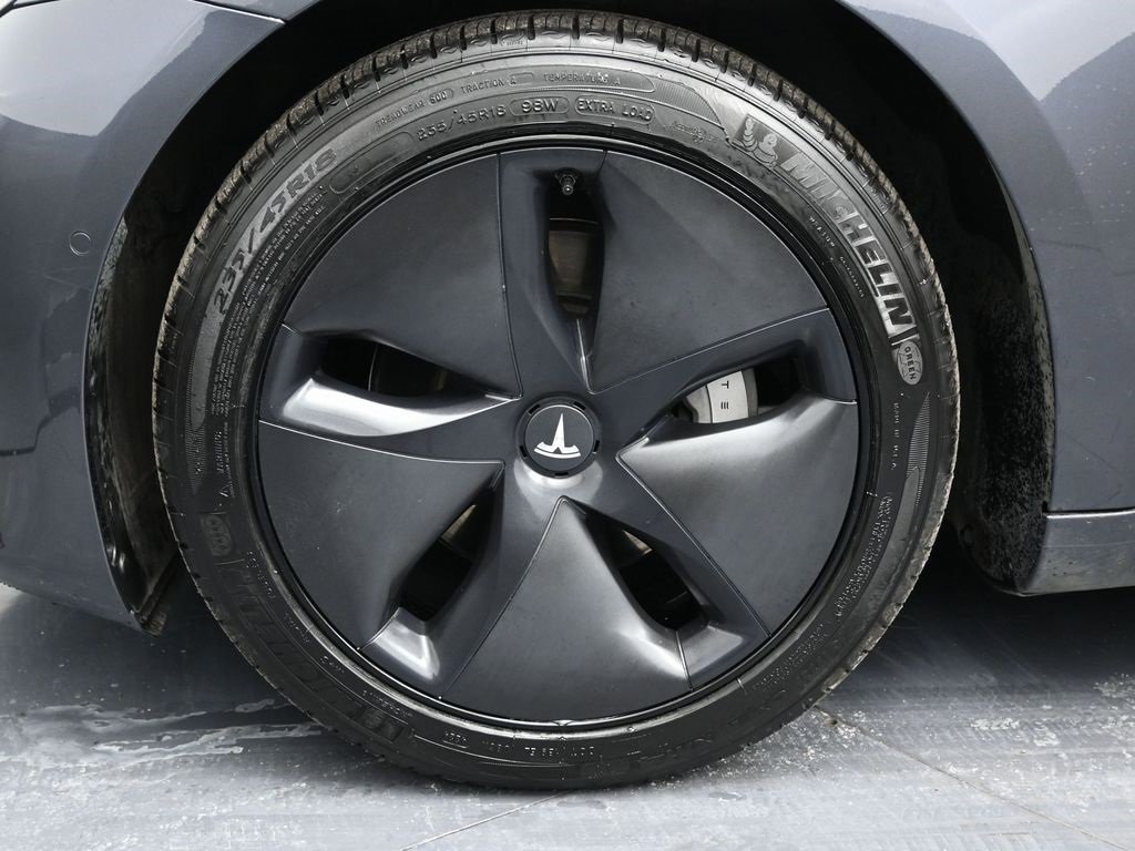 Used 2018 Tesla Model 3 Long Range image 10