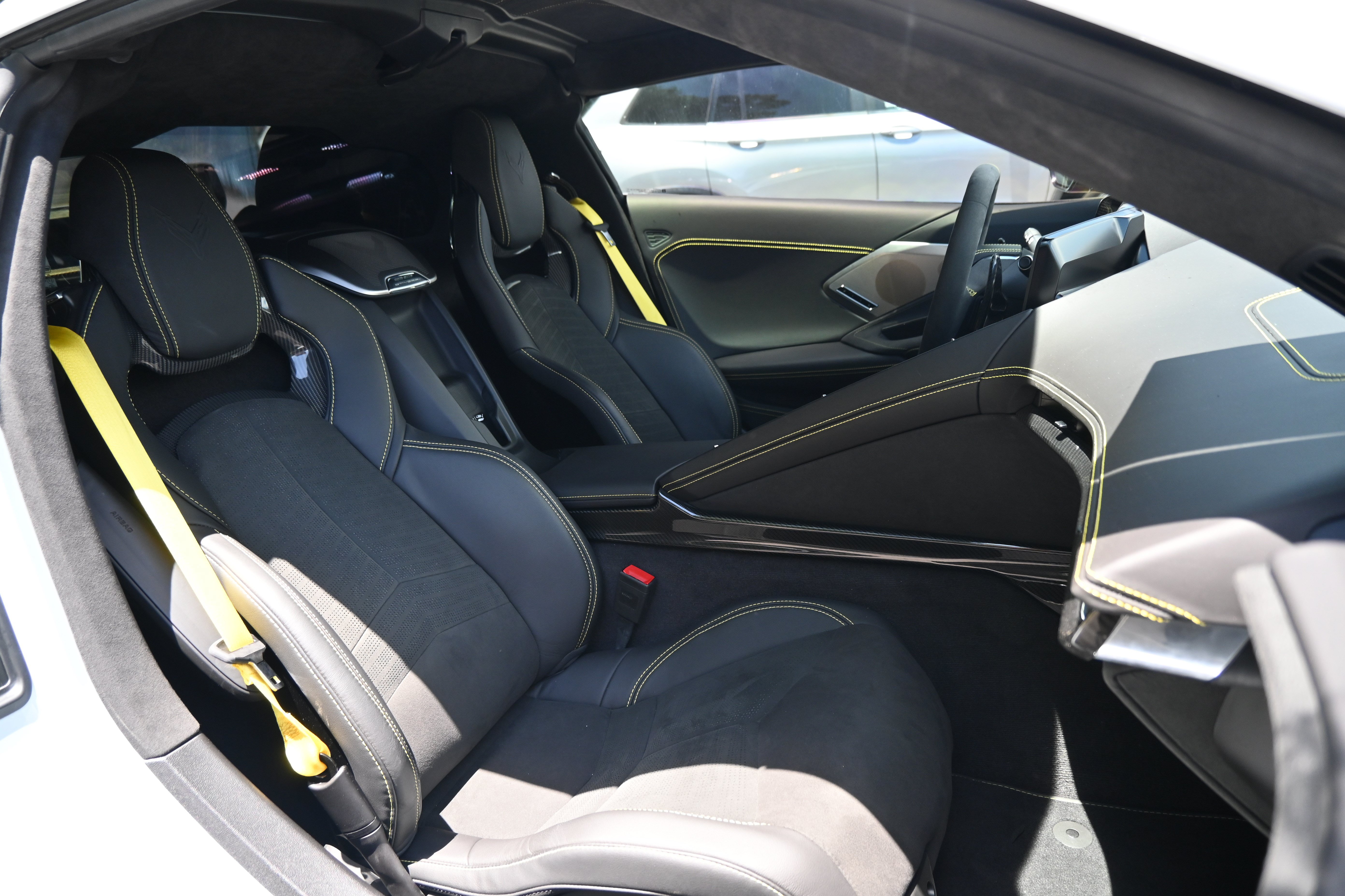 Used 2024 Chevrolet Corvette Stingray Premium Cpe RWD image 11