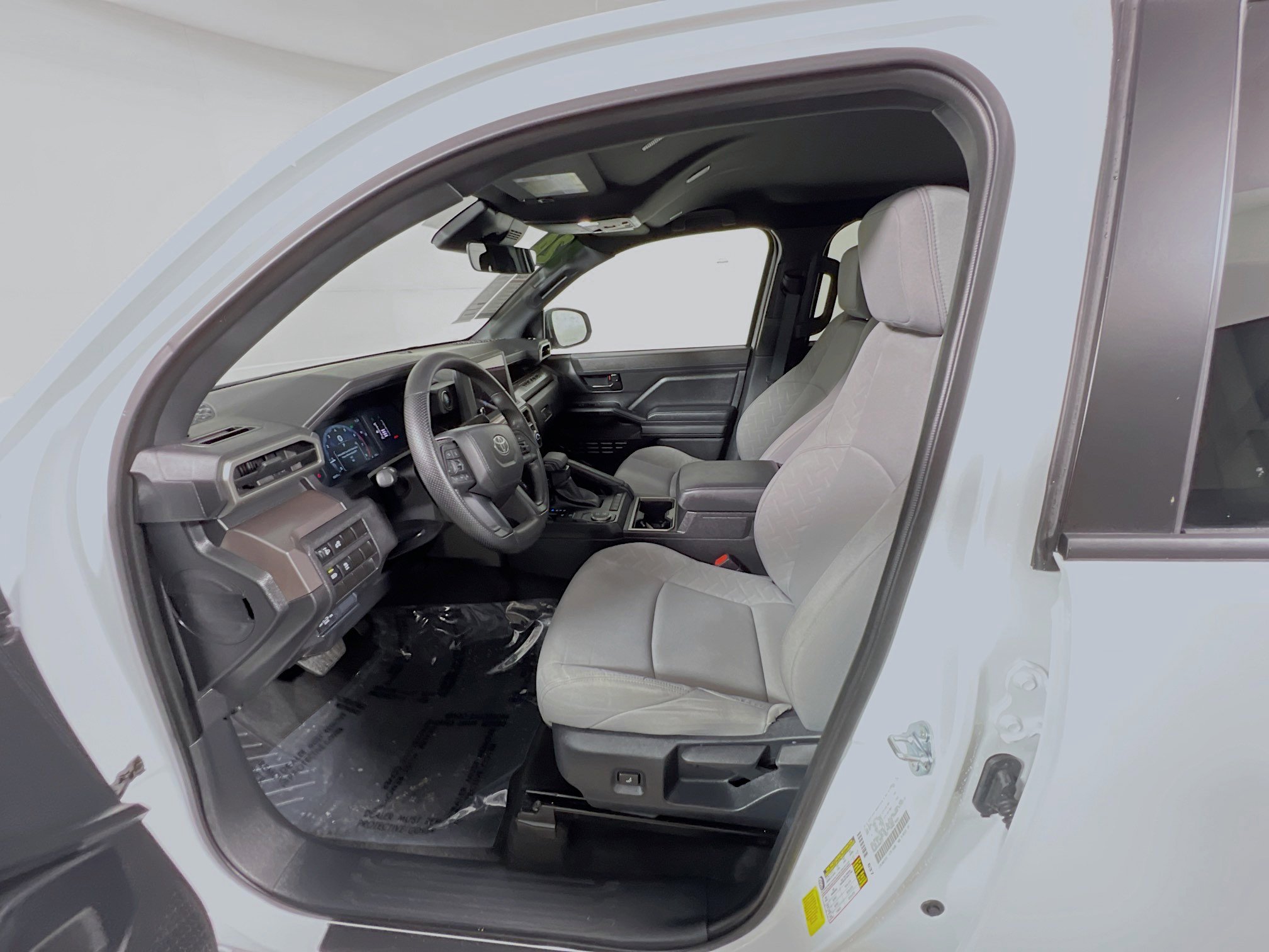 Used 2024 Toyota Tacoma SR5 image 15