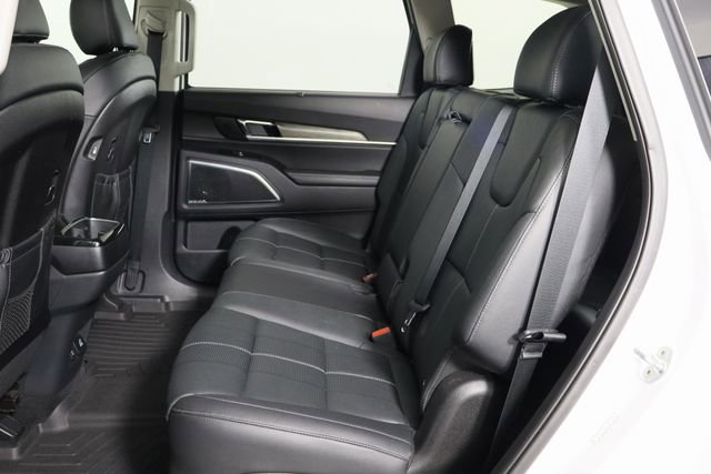 Used 2021 Kia Telluride SX image 16