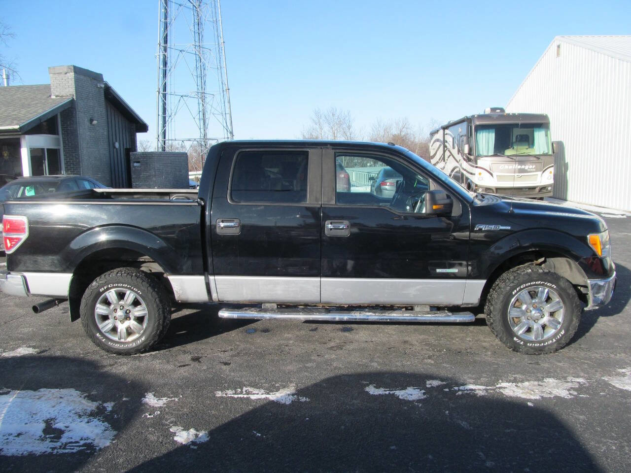 Used 2011 Ford F150 XLT w/ XLT Chrome Pkg image 5