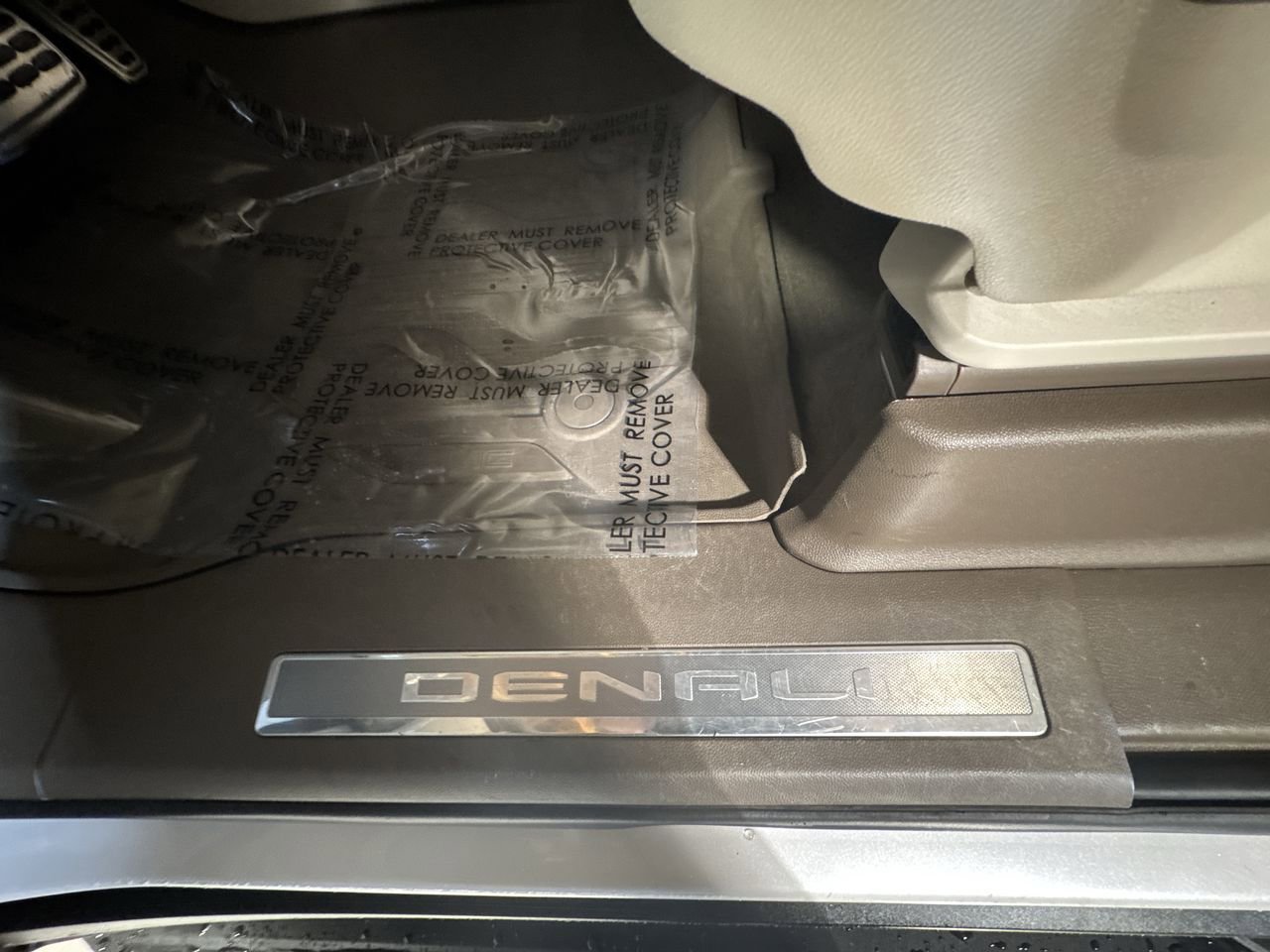 Used 2022 GMC Yukon Denali image 19