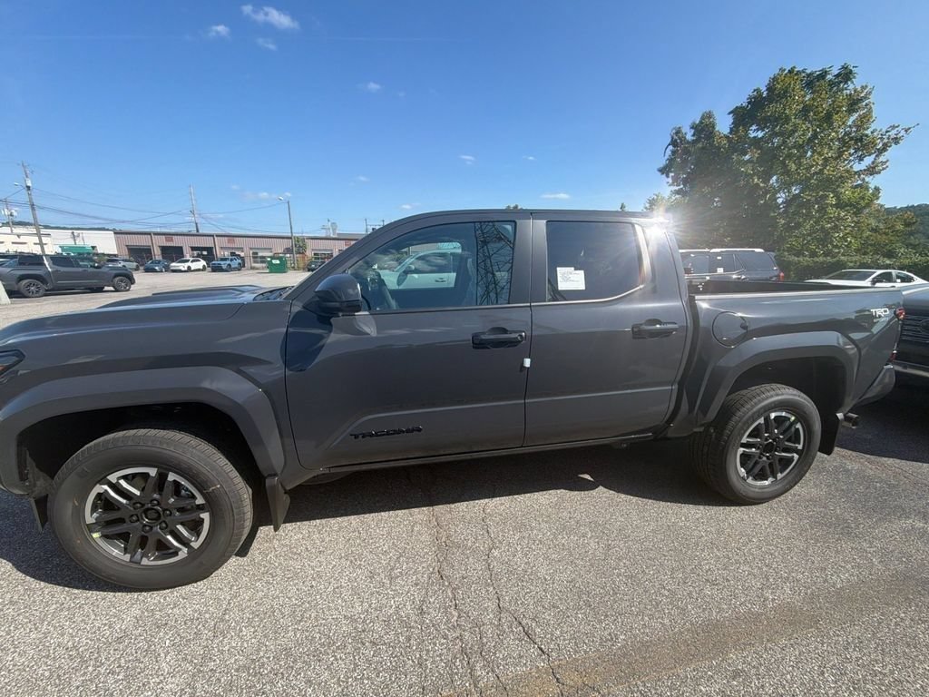 New 2026 Toyota Tacoma TRD Sport AWD/4WD image 34
