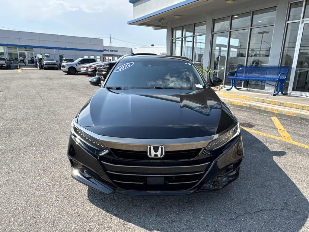 Used 2022 Honda Accord Sport image 2