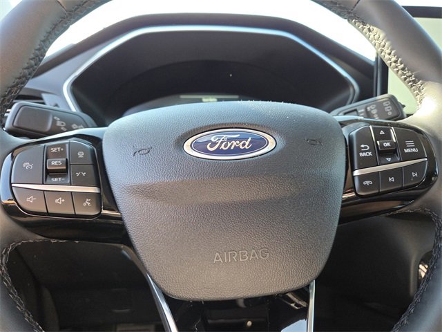 Used 2024 Ford Escape Platinum image 38