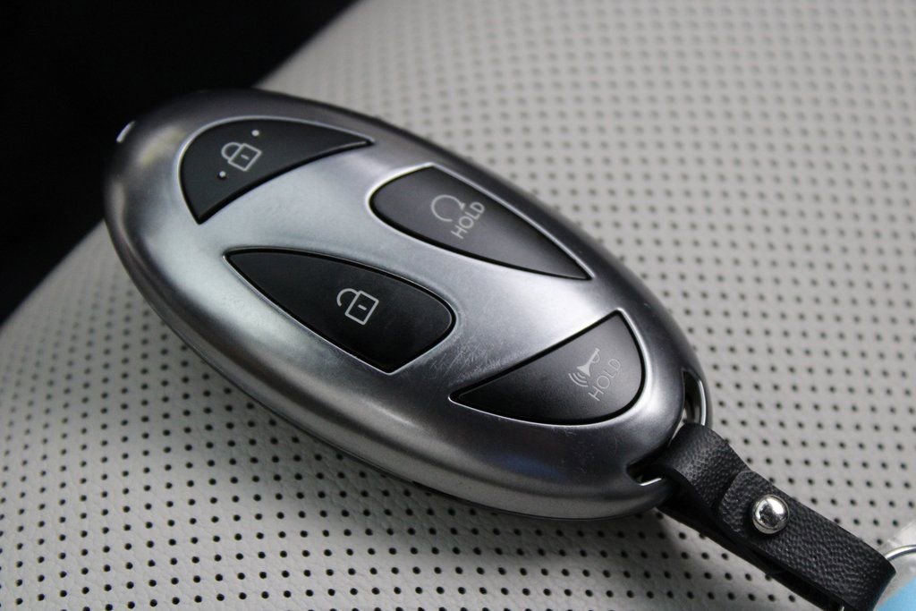 Used 2025 Hyundai Tucson Limited image 27