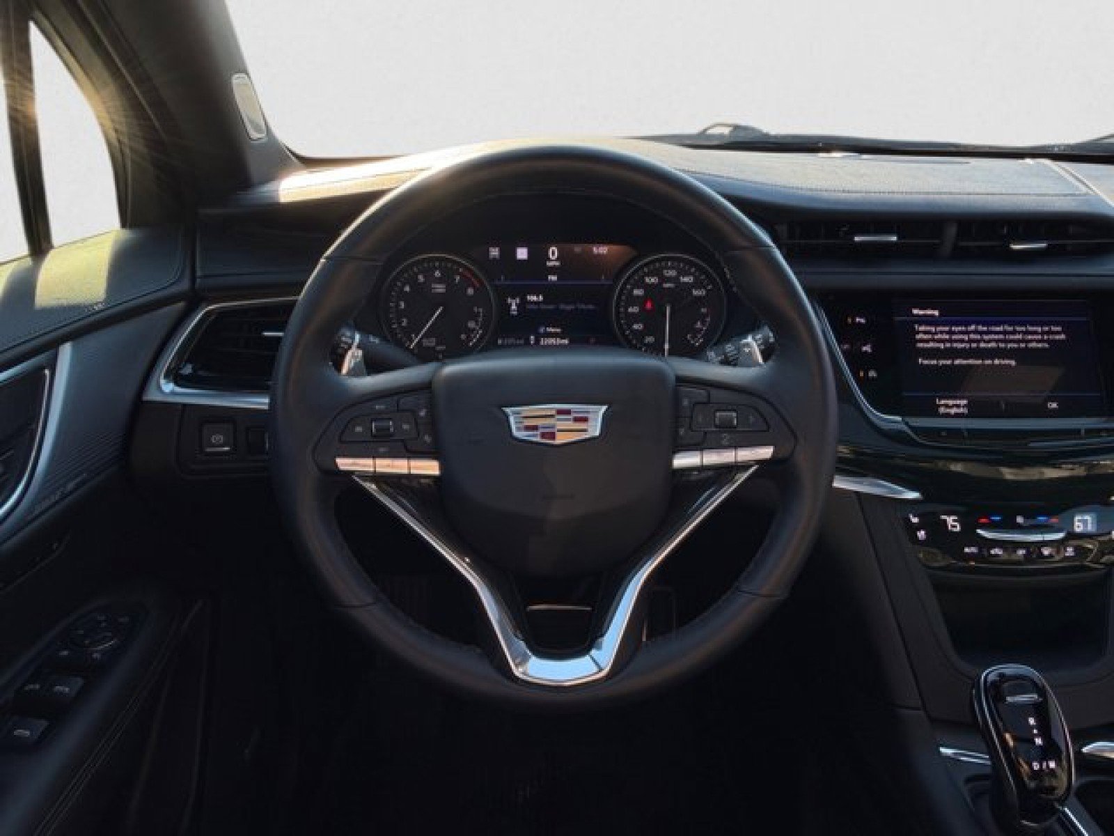 Used 2024 Cadillac XT6 Sport w/ LPO, Onyx Lite Package image 15