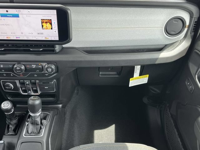 New 2026 Jeep Gladiator Sport AWD/4WD image 15