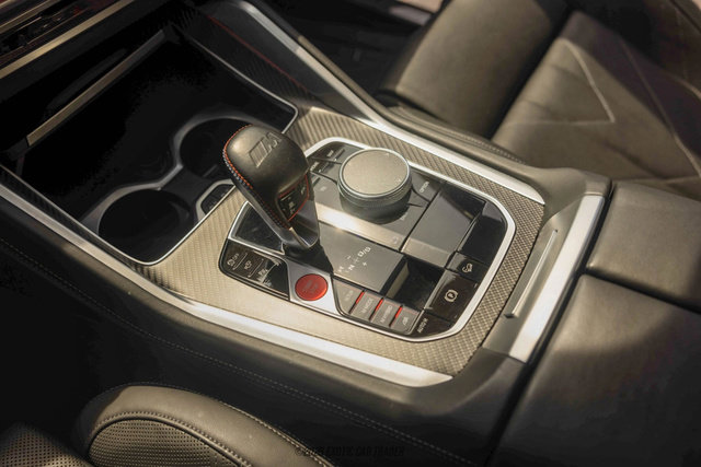 Used 2023 BMW XM image 30