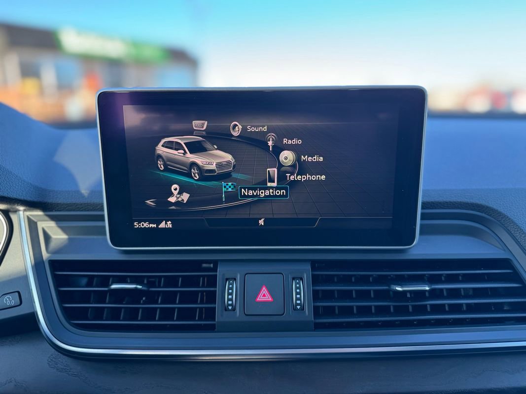 Used 2018 Audi Q5 2.0T Premium Plus w/ Premium Plus Package image 13