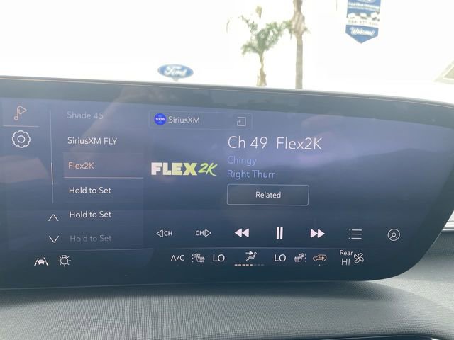 Used 2025 Buick Enclave Sport Touring image 13