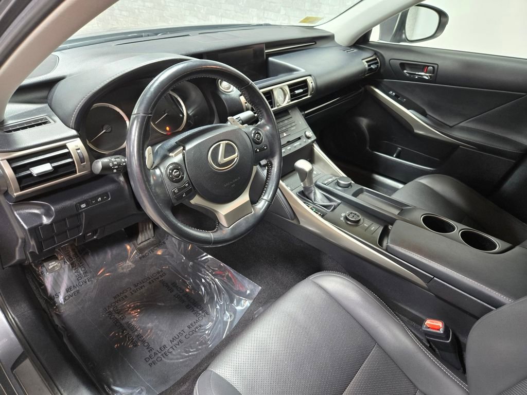 Used 2016 Lexus IS 300 AWD w/ Premium Package image 13