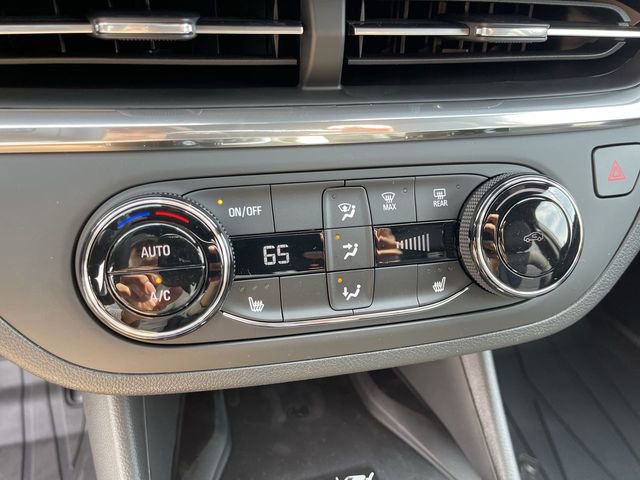 New 2026 Buick Envista Sport Touring w/ Convenience I Package FWD image 18